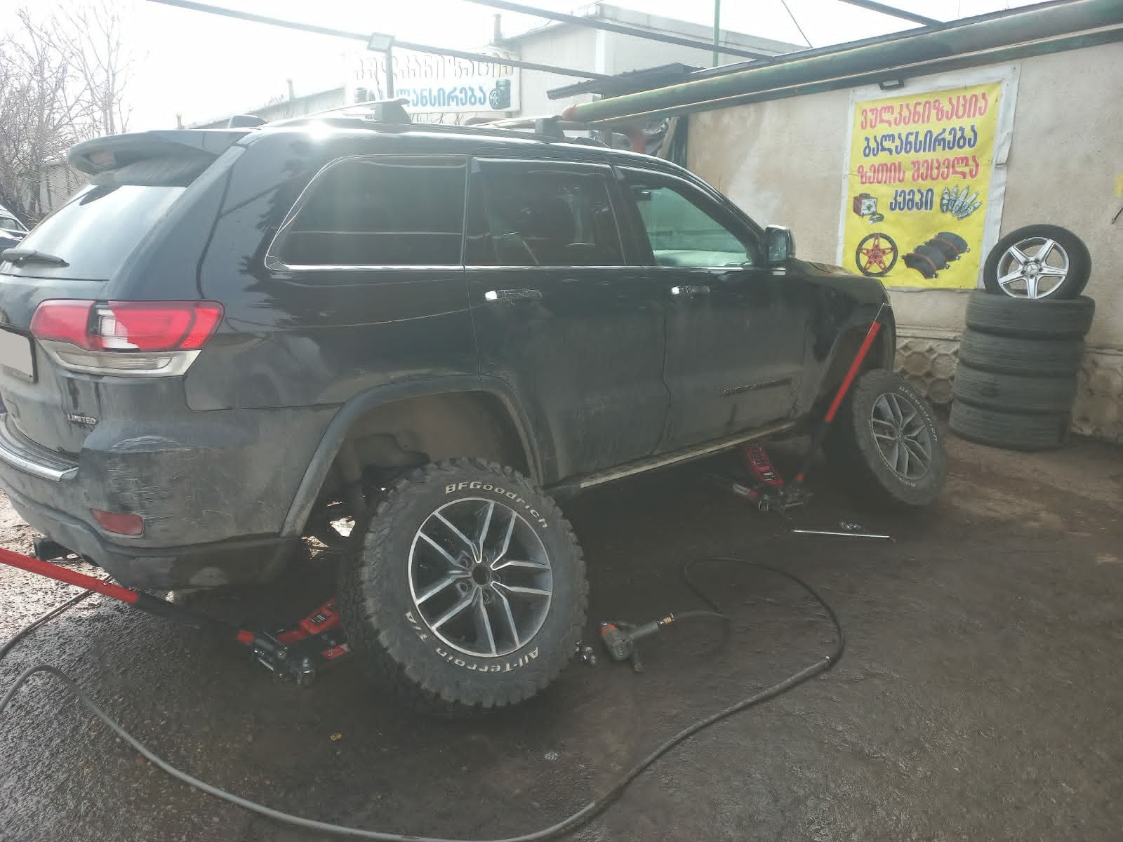 Switching Jeep tires